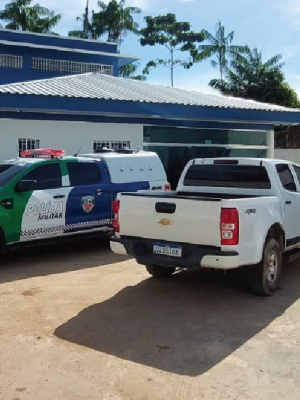 A Polícia Civil do Amazonas (PC-AM), por meio da 47ª Delegacia Interativa de Polícia (DIP) de Nova Olinda do Norte (a 135 quilômetros de Manaus), prendeu, o repórter Joel Ferreira do Nascimento, conhecido como “Radar”, de um portal de notícias do município, por envolvimento em um esquema criminoso que incluía associação criminosa, estelionato eletrônico contra idosos, furto qualificado por meio informático e extorsão.